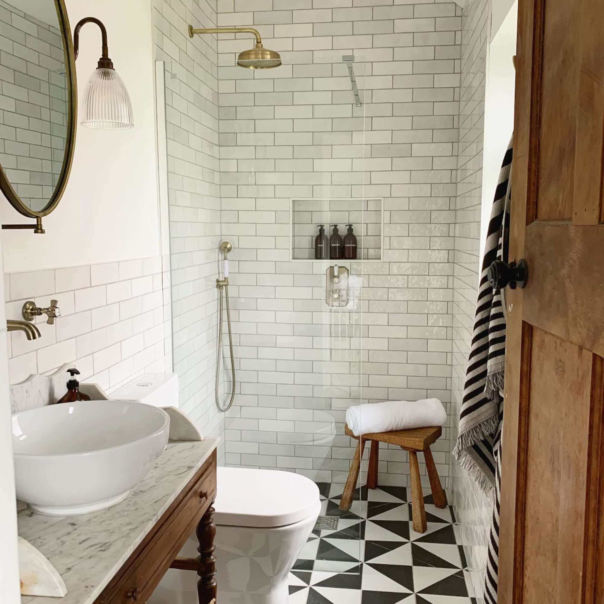 Regent Traditional Crosshead And White Lever Concealed Thermostatic Shower Set Incl. Twin Valve, Wall Fixed 8" Shower Head, Handshower Kit - Antique Brass (2 Outlet)